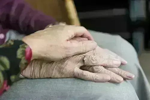 Senior-Citizen-Movers--in-Ajo-Arizona-senior-citizen-movers-ajo-arizona.jpg-image